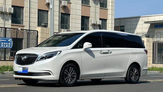 Buick GL8 2018 ES 28T Luxury National VI