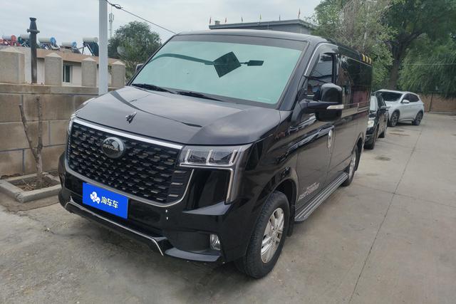 Xintu V80 2023 PLUS 2.0T AMT City edition short axis ultra-low top 5/6 seats