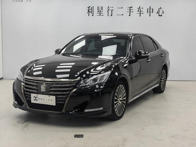 Crown 2018 2.0T Sport