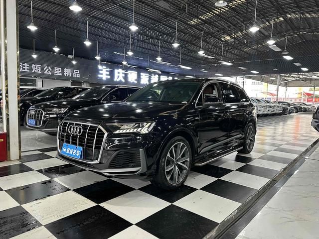 Audi Q7 2020 55 TFSI quattro S line Sport