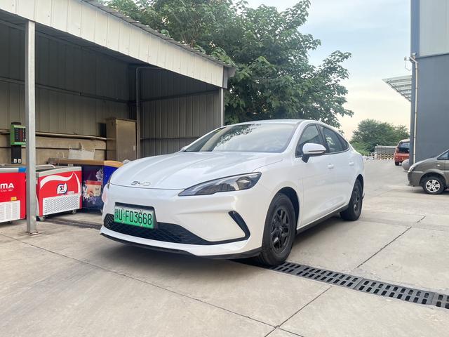 Seal 05DM 2025 Smart Driving Version DM-i 55KM Luxury
