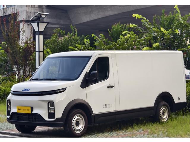 Jianghuai Van Baolu 2024 V8 Guoxuan Discovery Edition