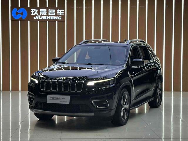 Free Light 2020 2.0T two-wheel drive leading version