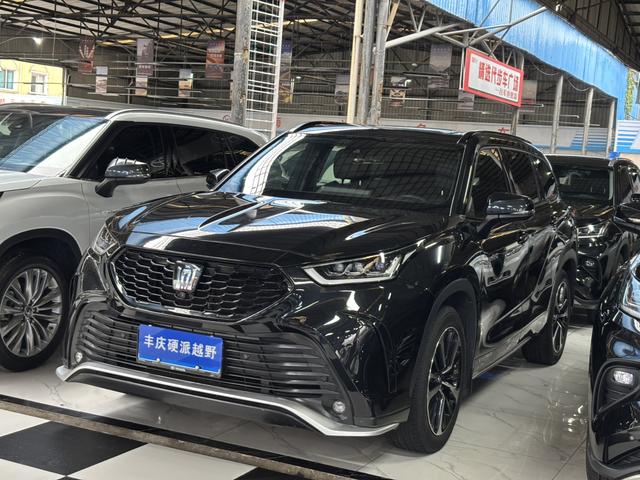 Crown Land Release 2021 2.5L HEV 4WD Premium