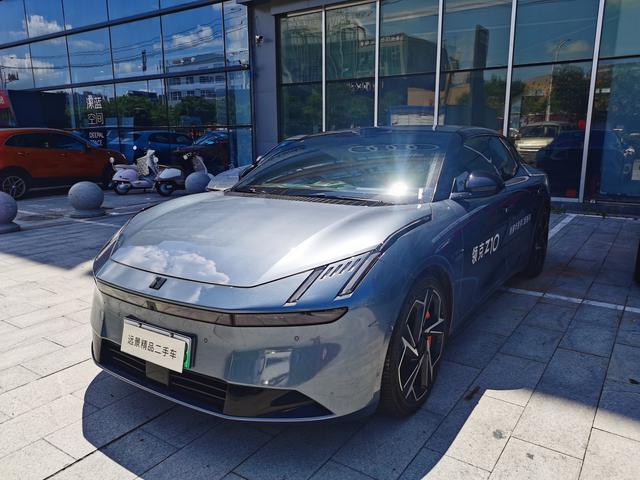 Lynk & Co Z10 2024 95kWh 702km four-wheel drive smart driving Ultra