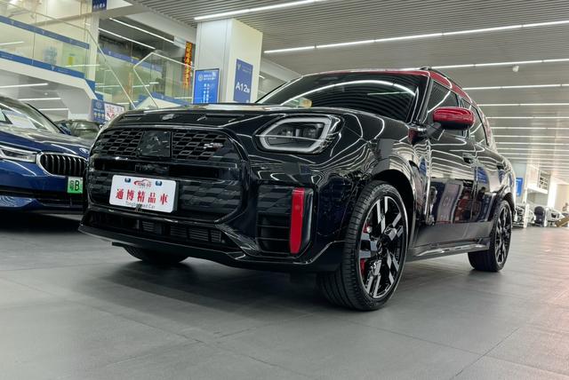 MINI JCW COUNTRYMAN 2024 model 2.0T JOHN COOPER WORKS ALL4