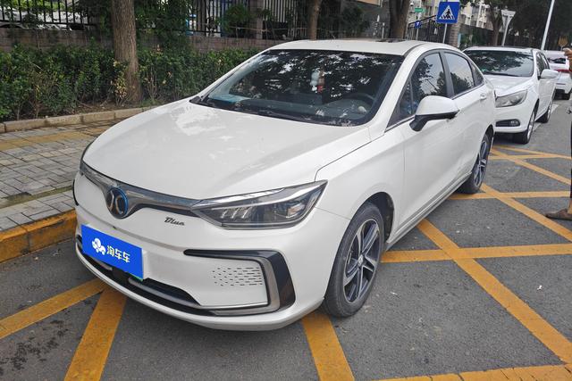 Beijing EU5 2018 R500 Smart Wind Edition