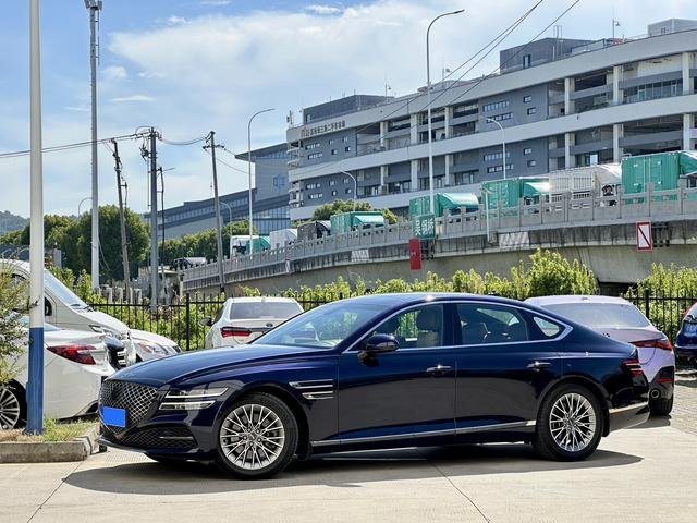 Genisys G80 2023 2.5T two-wheel drive Deluxe Edition