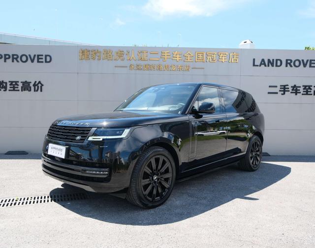 Range Rover PHEV 2023 P440e plug-in electric hybrid Model Extended version
