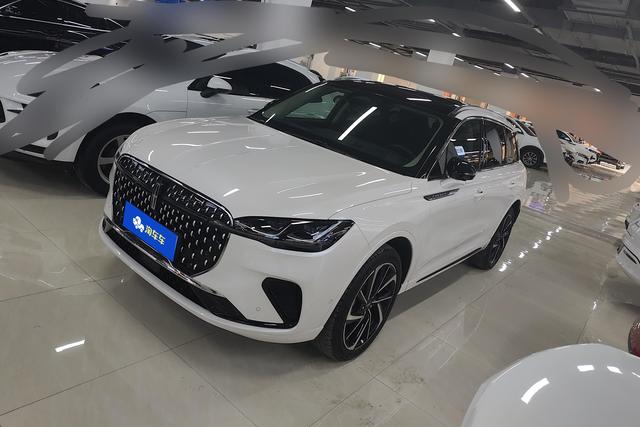 Adventurer 2023 2.0T 4WD Premium