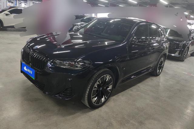 BMW iX3 2022 Genesis