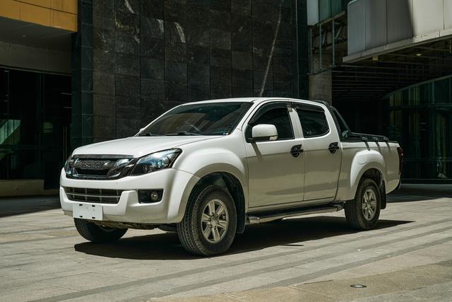 Lingtuo 2020 2.5T four-wheel drive manual ultimate edition Country VI extended edition JE4D25Q6A
