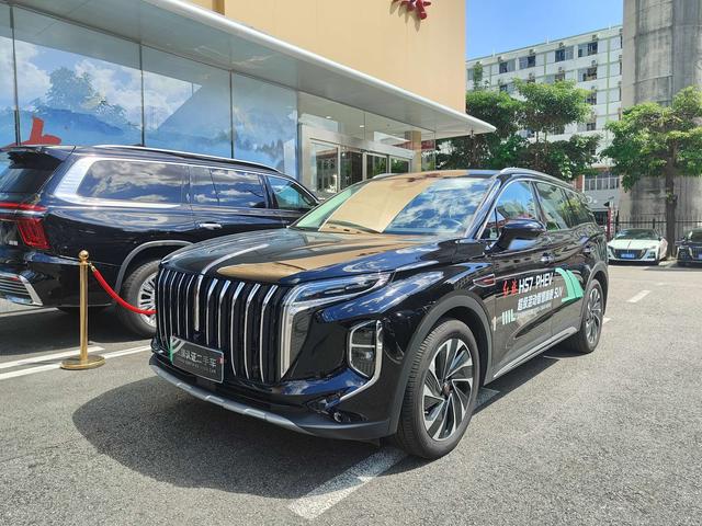 Hongqi HS7 PHEV 2024 2.0T four-wheel drive Qichang version 6-seater