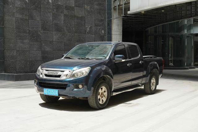 Lingtuo 2019 2.5T four-wheel drive automatic luxury extended version of the national V JE4D25Q5A
