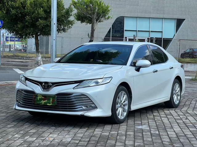Camry 2019 2.0G Luxury Edition National VI