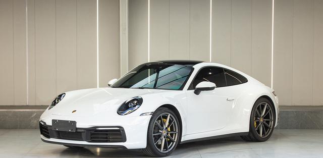 Porsche 911 2023 Carrera 3.0T
