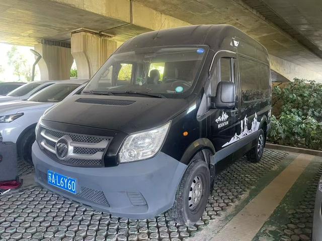 Tuyano 2020 Tongtu 2.5T short shaft mid-top 5/6 seats