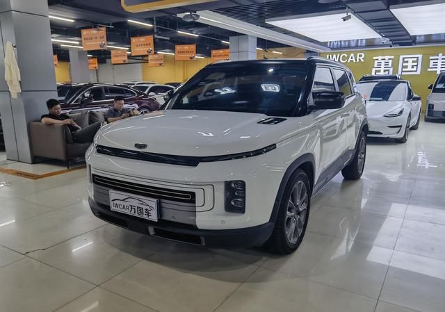 Geely ICON 2020 1.5TD DCT i9 BSG