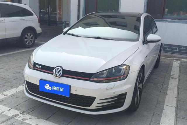 Golf GTI 2016 model 2.0 TSI GTI