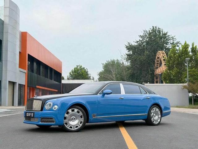 Mulsanne 2017 6.8T Long Wheelbase Edition