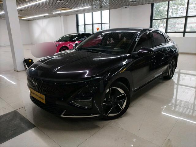 Wuling Starlight PHEV 2023 150 Advance Edition