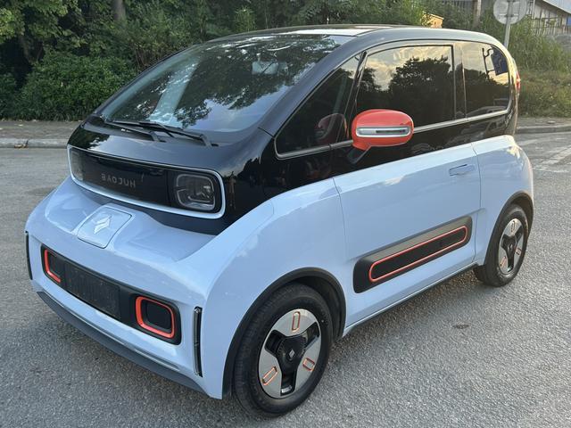 Baojun KiWi EV 2022 Artist Light Edition Lithium Iron Phosphate
