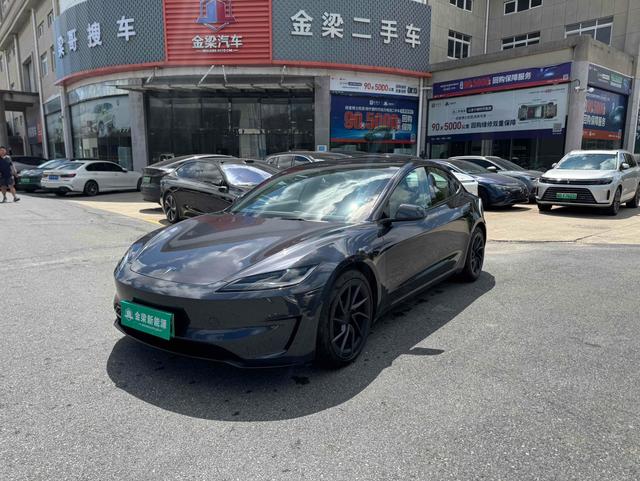 Model 3 2024 high-performance all-wheel drive version