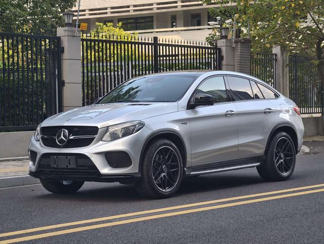 Mercedes-Benz GLE Coupe AMG 2017 AMG GLE 43 4MATIC Coupe SUV