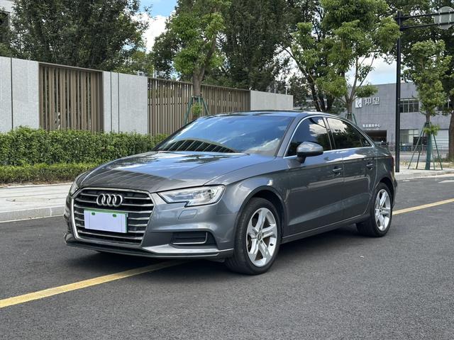 Audi A3 2020 Limousine 35 TFSI Aggressive National VI