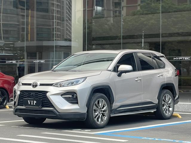 Veranda 2022 2.0L 2WD Deluxe