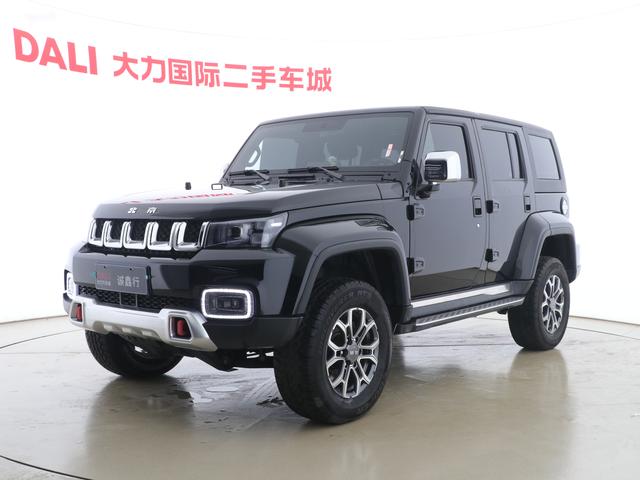 Beijing off-road BJ40 2024 2.0T automatic four-wheel drive City Hunter Glory Edition