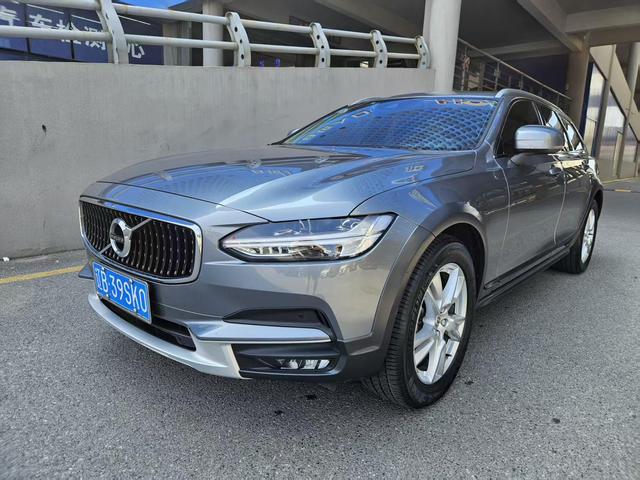 Volvo V90 2018 Cross Country T5 AWD Volvo Ocean Race