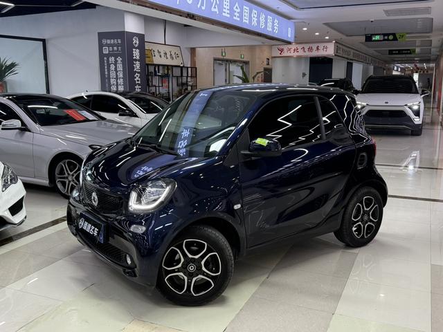 Smart fortwo 2017 1.0L 52kw Charm Blue Special Edition Country V