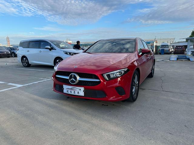 Mercedes-Benz A-Class (Import) 2019 A 200 Dynamic