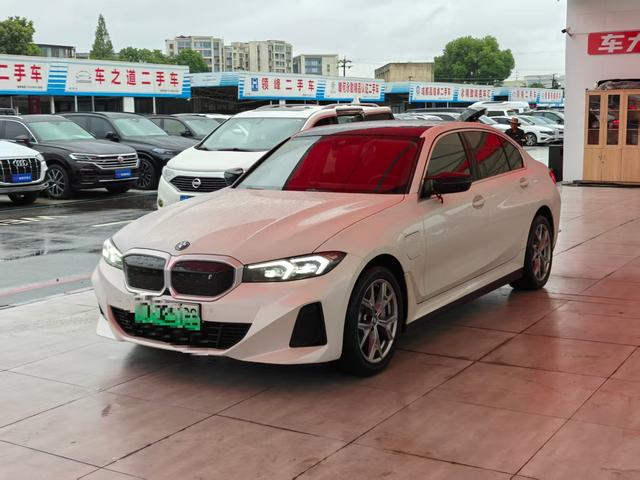 BMW i3 2023 eDrive 35 L