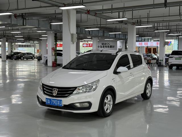 Baojun 310 2017 1.5L automatic fashion type
