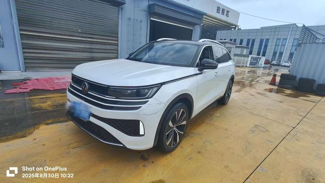 Range Rover 2023 380TSI 4WD R-Line Parade Edition