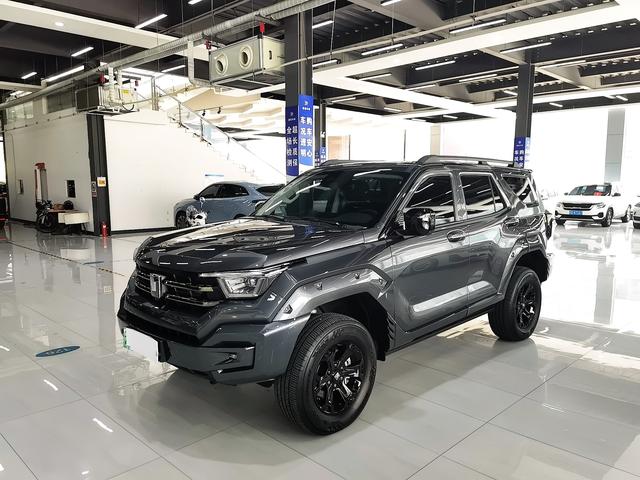 Tank 400 Hi4-T 2024 off-road version