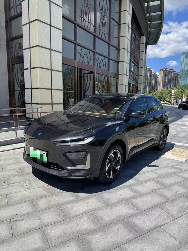 Nezha X 2023 model 400 Lite