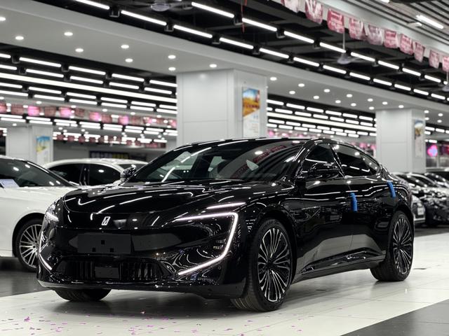 Avita 12 2025 facelift Max four-wheel drive pure electric version