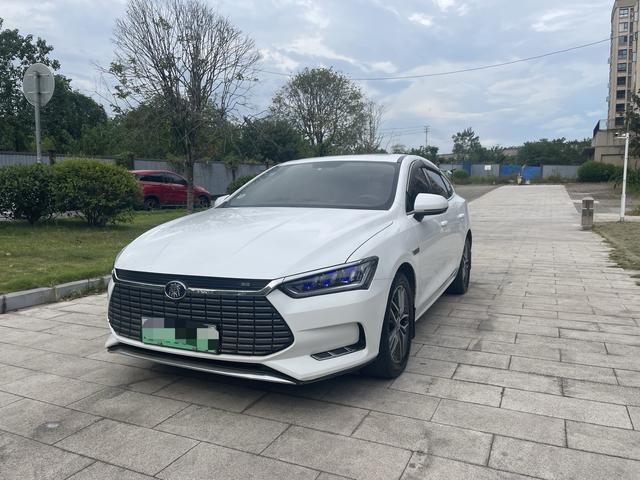 Qin Pro EV 2019 super version, high power and high battery life, Zhilian Lingyue type