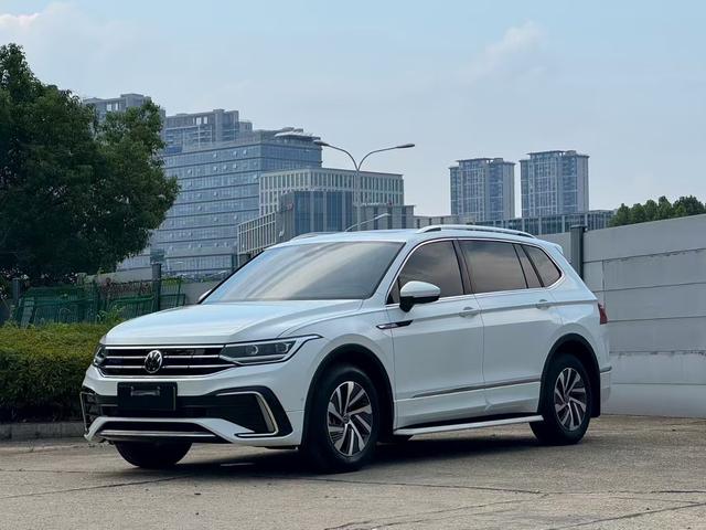 Touguang L PHEV 2023 430PHEV Plug-In Hybrid Premium Edition