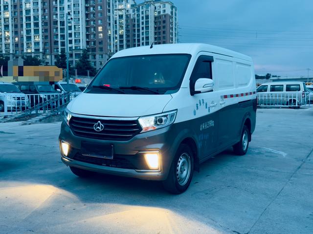 Cross Star V3 2022 1.5L gasoline luxury 2-seater van JL473QH