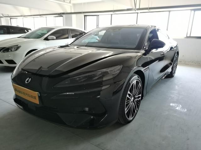 Denza Z9GT DM 2024 1100 four-wheel drive Ultra version