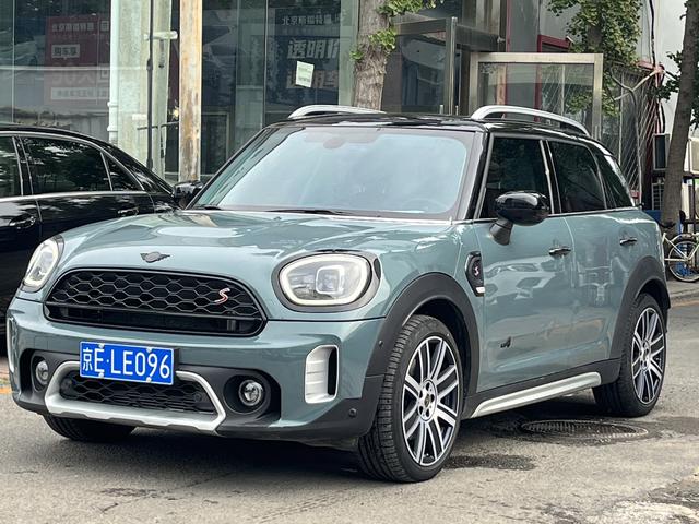 MINI COUNTRYMAN 2023 2.0T COOPER S Connoisseur
