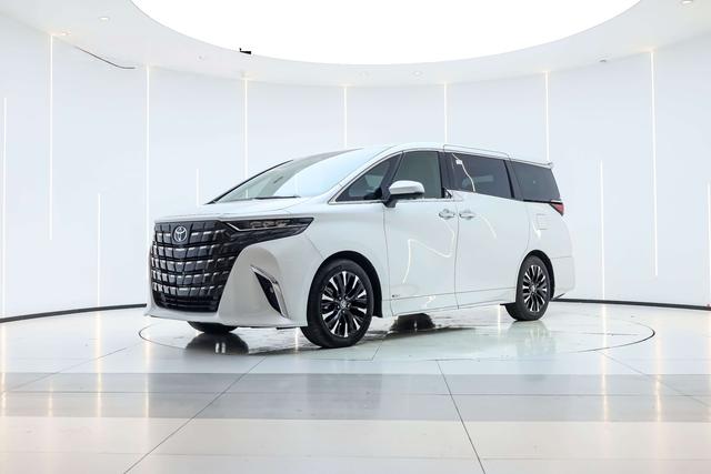 Elfa 2024 2.5L automatic four-wheel drive 7-seater original customized version