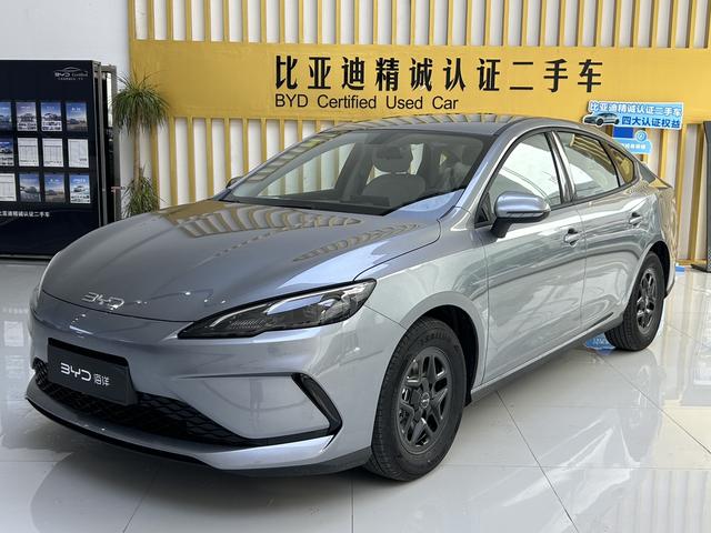 Seal 05DM 2025 Smart Driving Version DM-i 55KM Luxury