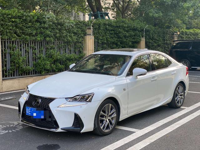 Lexus IS 2017 300 F SPORT Edition