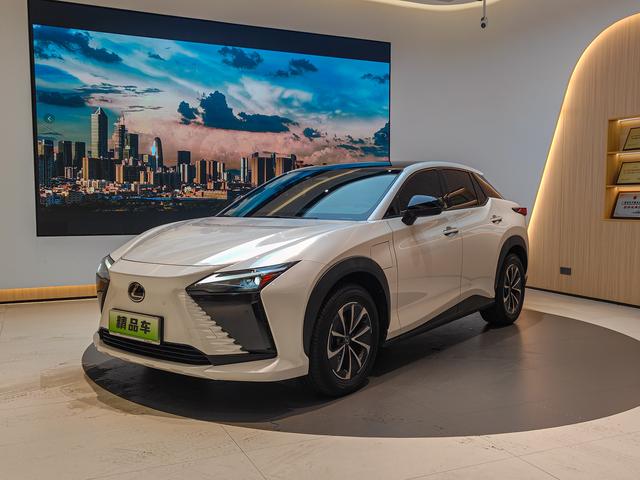 Lexus RZ 2023 450e DIRECT4 Vertical Edition