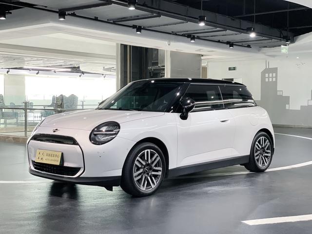 Electric MINI COOPER 2024 COOPER E classic